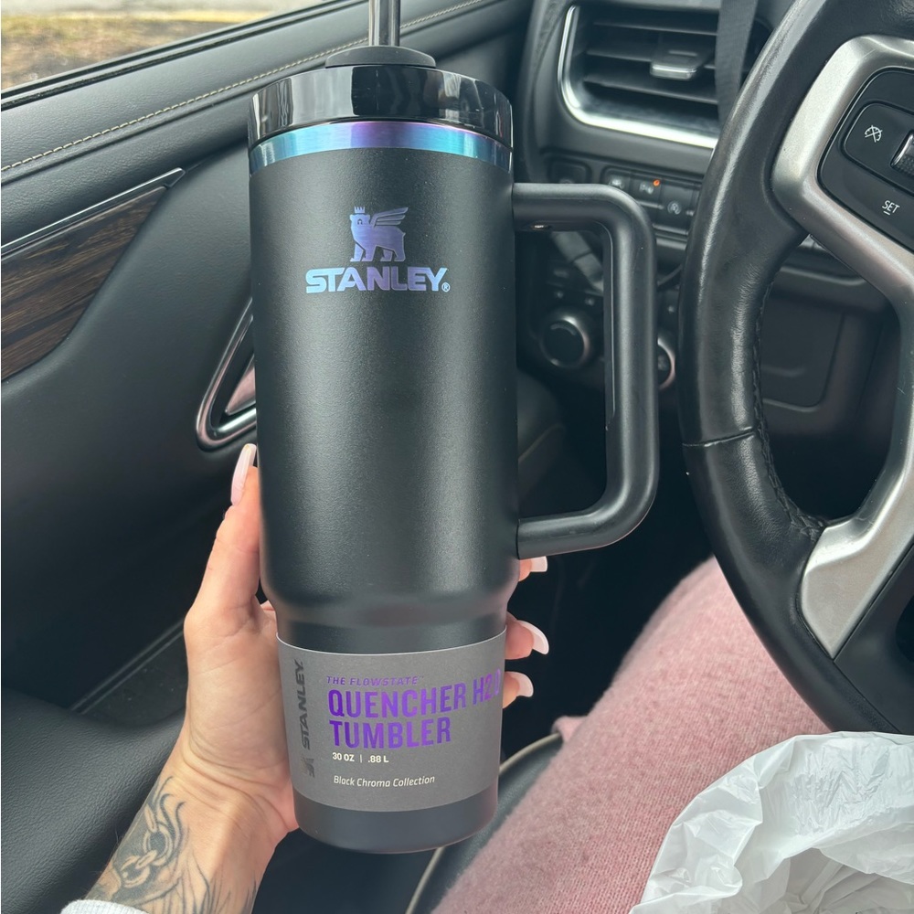 Stanley chroma 30 oz limited edition